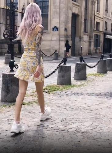 Porn - Red Fox - Public And Sloppy POV BJ On A Paris Street From A Beautiful Blonde (UltraHD 4K/2160p/1.63 GB)