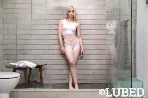 Lubed - Maddi Winters - Dripping In The Shower (FullHD/1080p/1.40 GB)