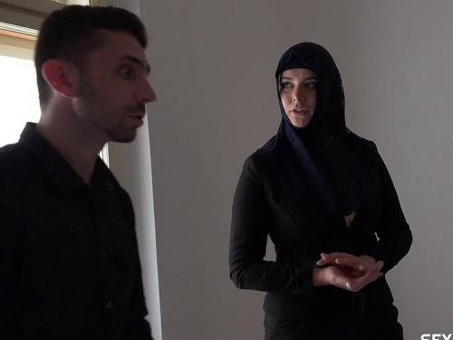SexWithMuslims/CzechAV - Nikky Dream - Rich muslim lady Nikky Dream wants to buy apartments in Prague (FullHD/1080p/546 MB)