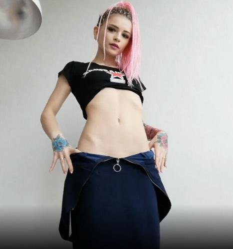 ModelHub - Marcelin Abadir - Fucked Schoolgirl in Pussy and Cumshot on the Ass (FullHD/1080p/647 MB)