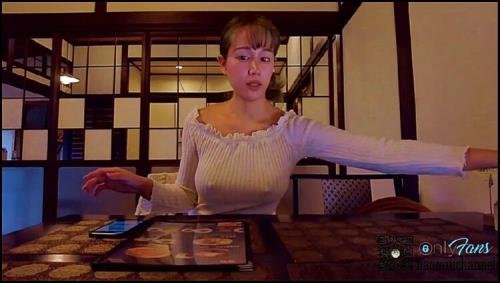 ModelHub - Naomiii - Actual record High image quality I tried to expose her outdoors on a cafe date Did the clerk fin (FullHD/1080p/1.15 GB)