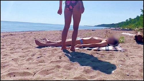 Modelhub - Serenity Cox - Husband Shares and Films Wife Fucking Friend on Public Beach (FullHD/1080p/1.19 GB)