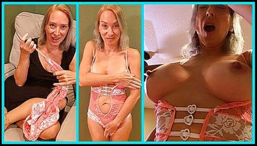 Modelhub - SexwithMilfStella - Happy Birthday Step-Mom Step-Son Gives Lingerie Gift Demands Try On (FullHD/1080p/689 MB)
