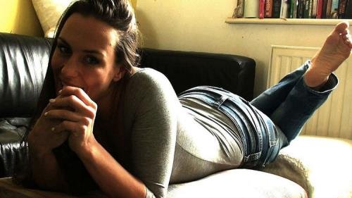Pascalssubsluts - Mea Melone - Mea: Virgin Sub�s Best Fuck Ever (FullHD/1080p/1.04 GB)