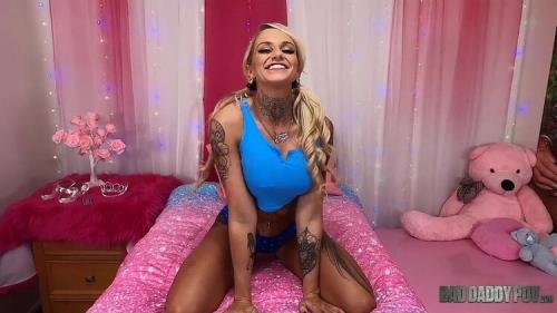 BadDaddyPOV - Stephanie Love - Tattooed Teen Rubs Her Tight Pink Pussy For Stepdaddy (HD/720p/217 MB)