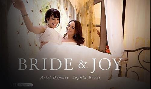 Transfixed/AdultTime - Ariel Demure, Sophia Burns(Bride & Joy) (Full HD/1080p/1.26 GB)
