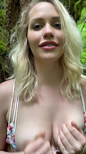 Onlyfans - Mia Malkova Nude Forest Blowjob Video Leaked (FullHD/1080p/54.5 MB)