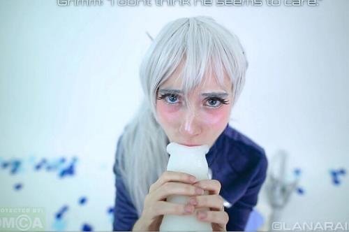 ManyVids - Lana Rain : Weiss Learns The COLD Hard Truth RWBY (FullHD/1080p/1.13 GB)