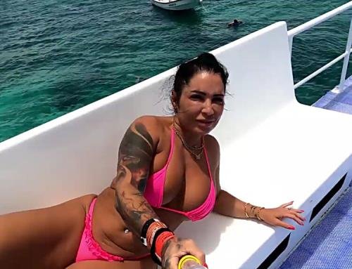 OnlyFans.com - Monica Santiago - Boat Ride Bangin W/ Monica Santhiago (HD/720p/802 MB)