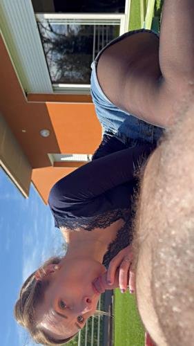 ModelHub - Spermcovered - I Help Him Relax In The Sun By Sucking His Cock Quietly (UltraHD 2K/1920p/1007 MB)