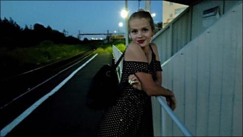 PornHub - The Puzzled Baby Was Waiting For The Train, And Got a Hot Cock And a Big Creampie In Public (FullHD/1080p/272 MB)