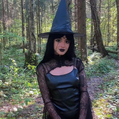 Onlyfans - The Best Halloween Is To Fuck a Witch And Cum On Her Pretty Face TAYA SIA (FullHD/1080p/484 MB)