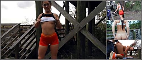 ManyVids - Small Tits, Eye Glasses, Outdoor Public Blowjobs Codi Lake Sex And a Facial At Public Marsh Trail (HD/720p/211 MB)