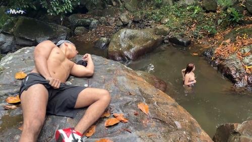 Onlyfans - Outdoor Fuck In The Rio Pance In Cali Colombia With a Stranger Who Jerks Himself Off Watching Me Celeste Alba (FullHD/1080p/482 MB)