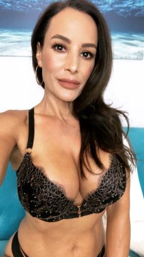 Onlyfans - Lisa Ann Clip 5f6881b74f5ec1a12a66bi (SD/480p/523 MB)