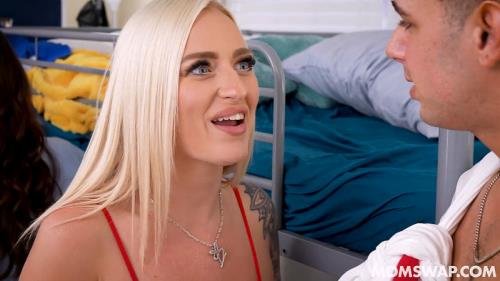 MomSwap/TeamSkeet - Welcome To The Frat Swap : Elana Bunnz, Cassie Lenoir (HD/720p/971 MB)
