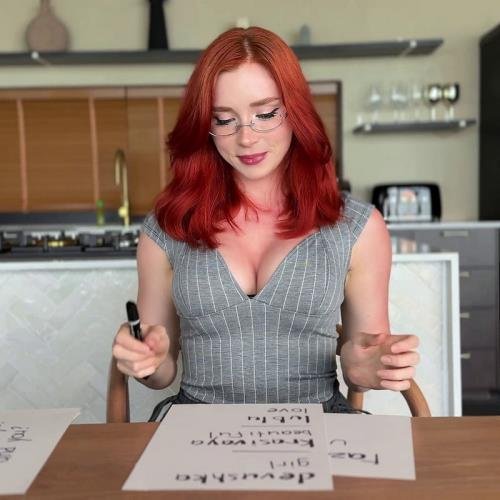 Onlyfans - Sweetie Fox MoonFleur (UltraHD/4K/2160p/3.60 GB)