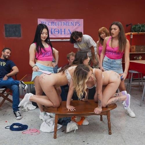 DareDorm - Serena Hill, Selina Bentz, Ashlyn Angel : Rush Week Railing (FullHD/1080p/614 MB)
