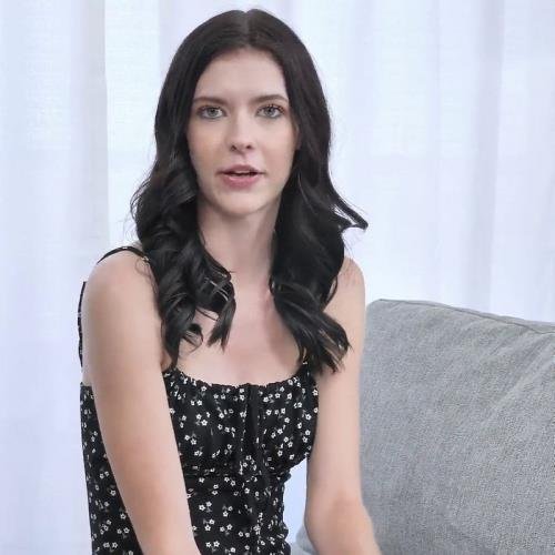 CastingCouch-X - Bella Nova : (FullHD/1080p/688 MB)