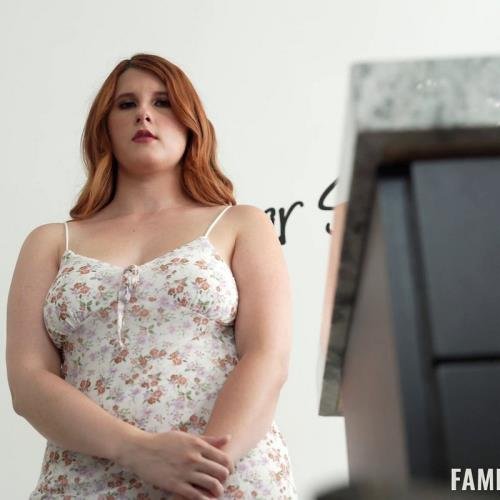 FamilyStrokes/TeamSkeet - Bess Breast Behind The Kitchen Counter (FullHD/1080p/1.40 GB)