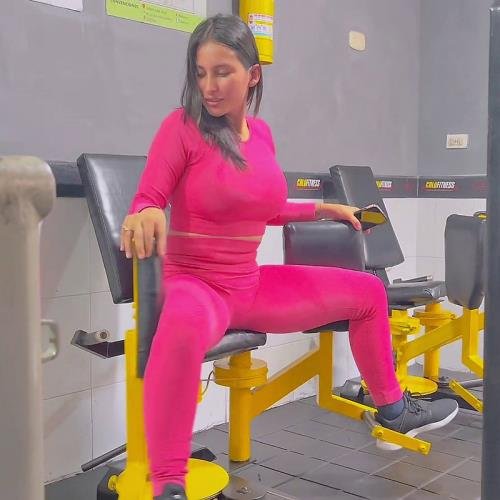 Onlyfans - Mientras Esta En El Gimnasio Yo La Espero En Su Habitacion Con Mi Dura Polla Jenifer Play Jenifer Play (FullHD/1080p/330 MB)