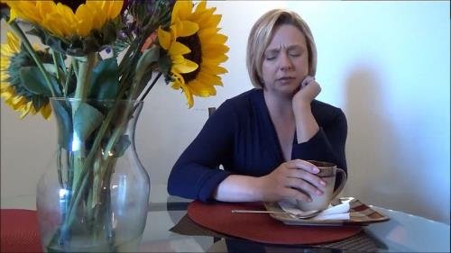 Clips4Sale - Brianna Beach : Step Mother s Secret Life (HD/720p/1.38 GB)