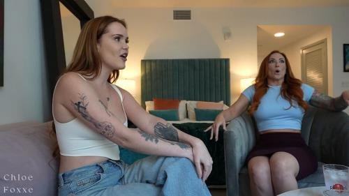 Onlyfans - Stepmom Teaches Daughter and Boyfriend Sex Sophia Locke x Jak Knife Chloe Foxxe (FullHD/1080p/336 MB)
