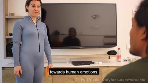 Onlyfans - Robot Cleaner Discovers What Pleasure Is Verashia (FullHD/1080p/231 MB)