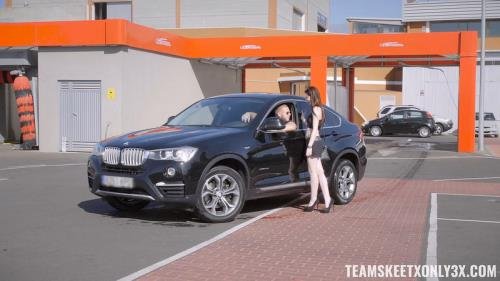 TeamSkeetXOnly3X/TeamSkeet - Meeting Mia  : Mia Evans (FullHD/1080p/672 MB)
