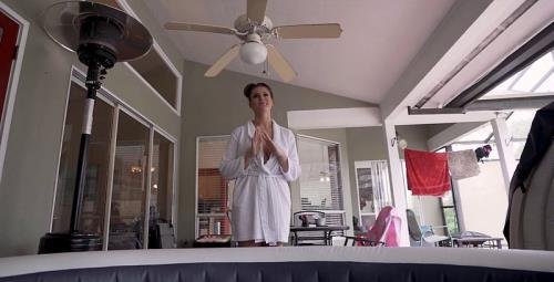 Onlyfans - Hot Tubbing With My Friends Hot Mom Clover Baltimore Kyle Balls WCA (FullHD/1080p/728 MB)