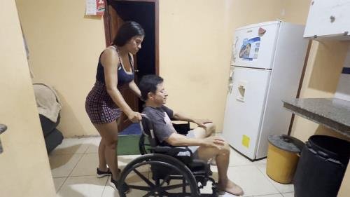 Onlyfans - Stepdaughter Leaves Her Stepfather Taking Care Of Her And The Employee Fucks Him The Barbie (FullHD/1080p/324 MB)