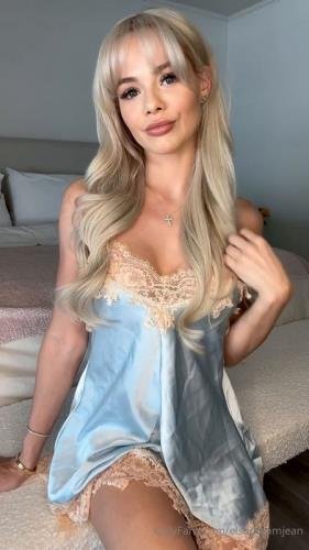 Onlyfans - Elsa Jean Elsadreamjean (SD/1280p/634 MB)