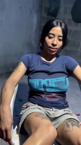 Onlyfans - Por Poco y Se Me Queman Lo Frijoles Yaresita Small (SD/1920p/275 MB)