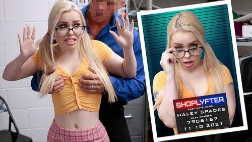 Shoplyfter/TeamSkeet - Haley Spades: Case No. 7906168 - The Hacker (FullHD/1080p/1.32 GB)