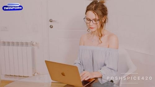 Onlyfans - Hot Boss Alexa Poshspicy Changes Her Anger To Mercy And Asks To Fuck Her Wet Hole Alexa Poshspicy (FullHD/1080p/473 MB)