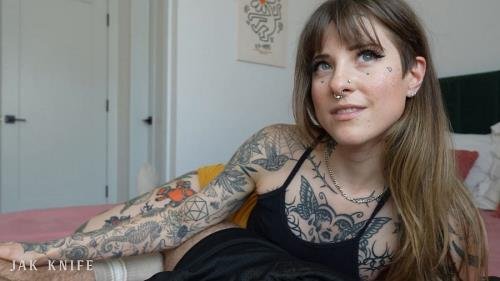 Onlyfans - My Girlfriend s Hot Tatted Sister Begs For a Creampie  Awlivv Jak Knife (FullHD/1080p/370 MB)
