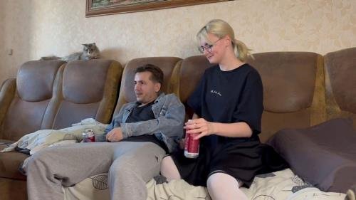Onlyfans - Flowed Due To DILF And Persuaded My Dad s Best Friend To Deepthroat With Continuation MiYukee (HD/720p/245 MB)