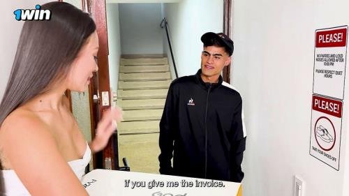 Onlyfans - Skinny Delivery Guy Fucks Latina Babe Until She Squirts All Over The Floor  Daniela Andrea Daniela Andrea (FullHD/1080p/816 MB)