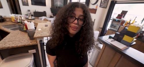 Onlyfans - Step Daughter Needs a Place To Stay Remy Woods Kyle Balls WCA (FullHD/1080p/331 MB)