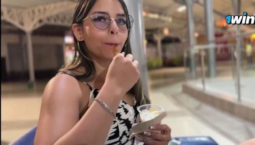 Onlyfans - I Had Sex On The First Date With My Friend I Met Online Karolayn Matos (FullHD/1080p/497 MB)