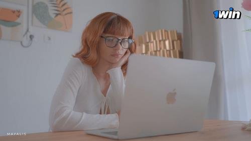Onlyfans - She Makes Him Cum Inside Her Tight Young Pussy On Zoom Meeting MayaLis (FullHD/1080p/173 MB)