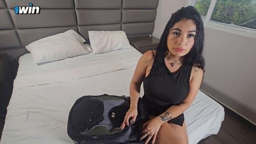 Onlyfans - Sharing a Hotel Room With My Stepmother Gets Out Hand Jhon Ford (FullHD/1080p/441 MB)