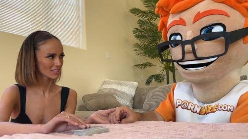 PornDudeCasting - Christina Sage Sees Sex in Porn Dudes Future (UltraHD/4K/2160p/2.84 GB)