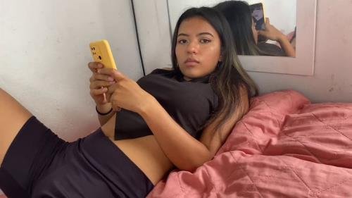 Onlyfans - My Stepbrother Seduced Me And We Ended Up Fucking Incognita (HD/720p/55.2 MB)