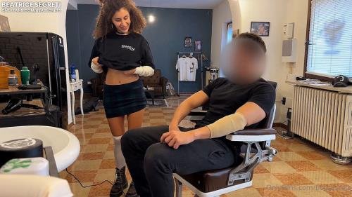 Onlyfans - Beatrice Segreti Beasecrets, Bea Secrets, Bea Secrets (FullHD/1080p/1.22 GB)