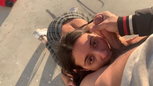 Onlyfans - Hailey Rose  PH  Public Face Fucking Busty Indian In Malibu And Swallows Cum (FullHD/1080p/101 MB)