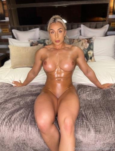 Onlyfans - Muscle Barbie Clip 630 (SD/1920p/621 MB)