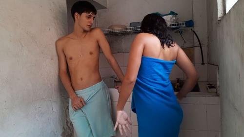 Onlyfans - MY BRUNETTE LATINA STEPSISTER, SHE WAS WASHING HER STEPBROTHER S CLOTHES NAKED ENDS UP FUCKING ValentinaHot10 (FullHD/1080p/323 MB)