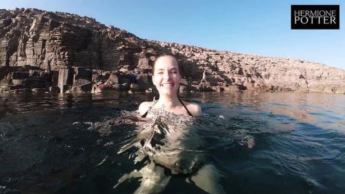 Onlyfans - We Fuck Through Sardinia, Italy  a Vlog For Adults Hermione Potter (FullHD/1080p/343 MB)