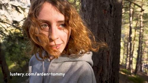 Onlyfans - Adventurous Amateur Couple Fuck In National Park Lustery Lustery (HD/720p/125 MB)